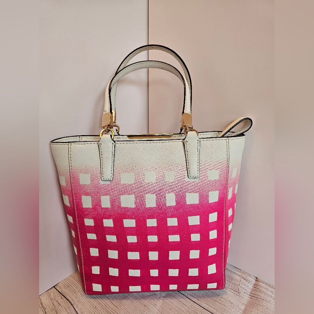 Coach Madison Gingham East West Tote w/  Wristlet (NWT) Set - Picture 4 of 16